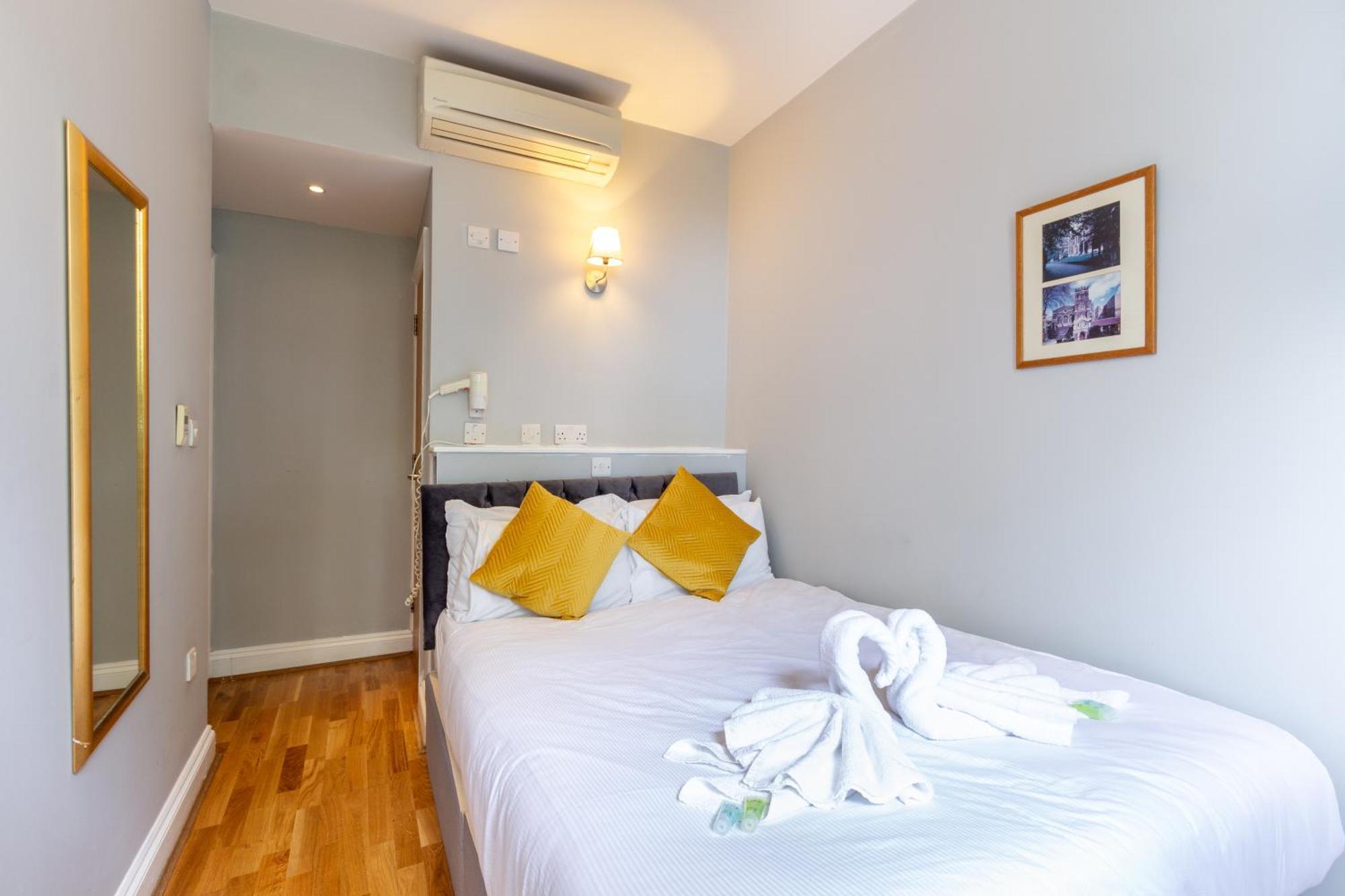 לונדון Coronation Hotel מראה חיצוני תמונה
