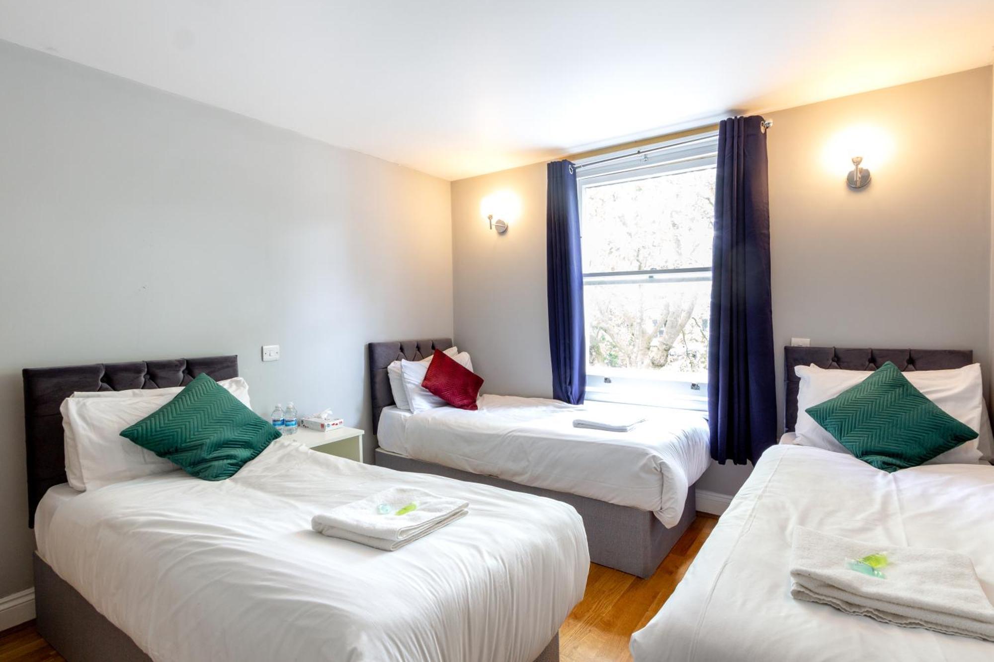 לונדון Coronation Hotel מראה חיצוני תמונה