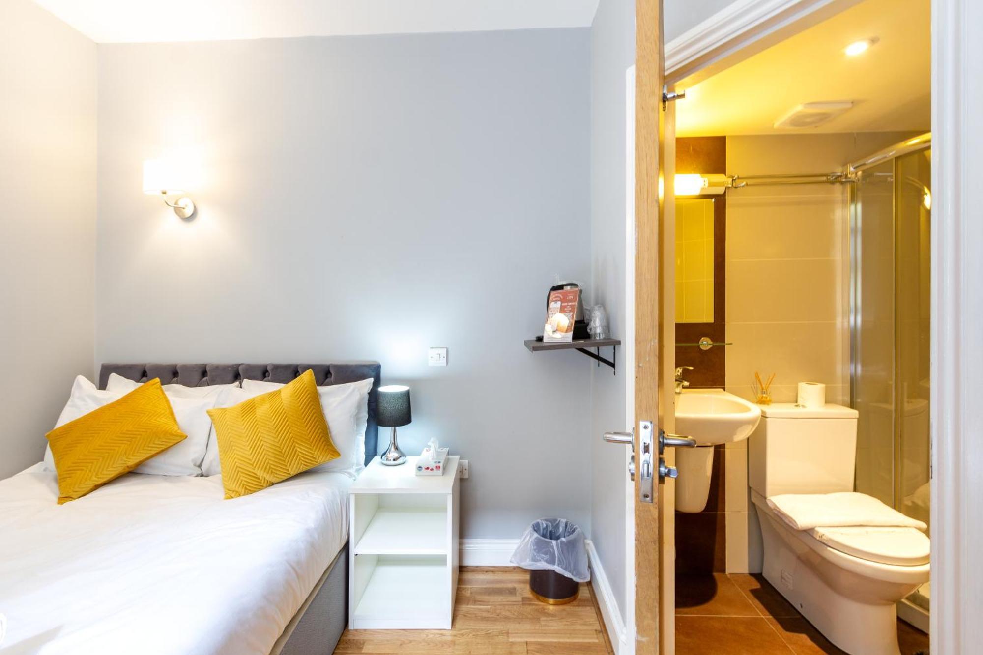 לונדון Coronation Hotel מראה חיצוני תמונה