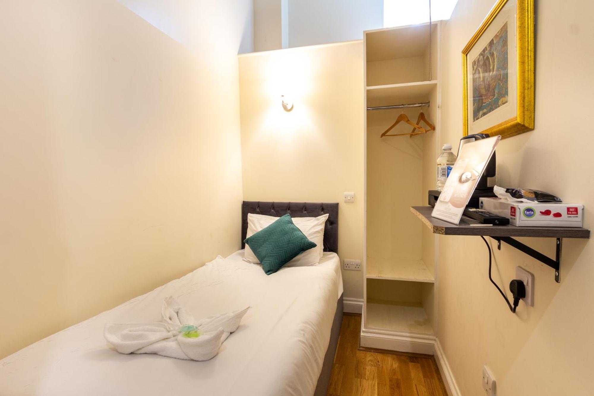 לונדון Coronation Hotel מראה חיצוני תמונה