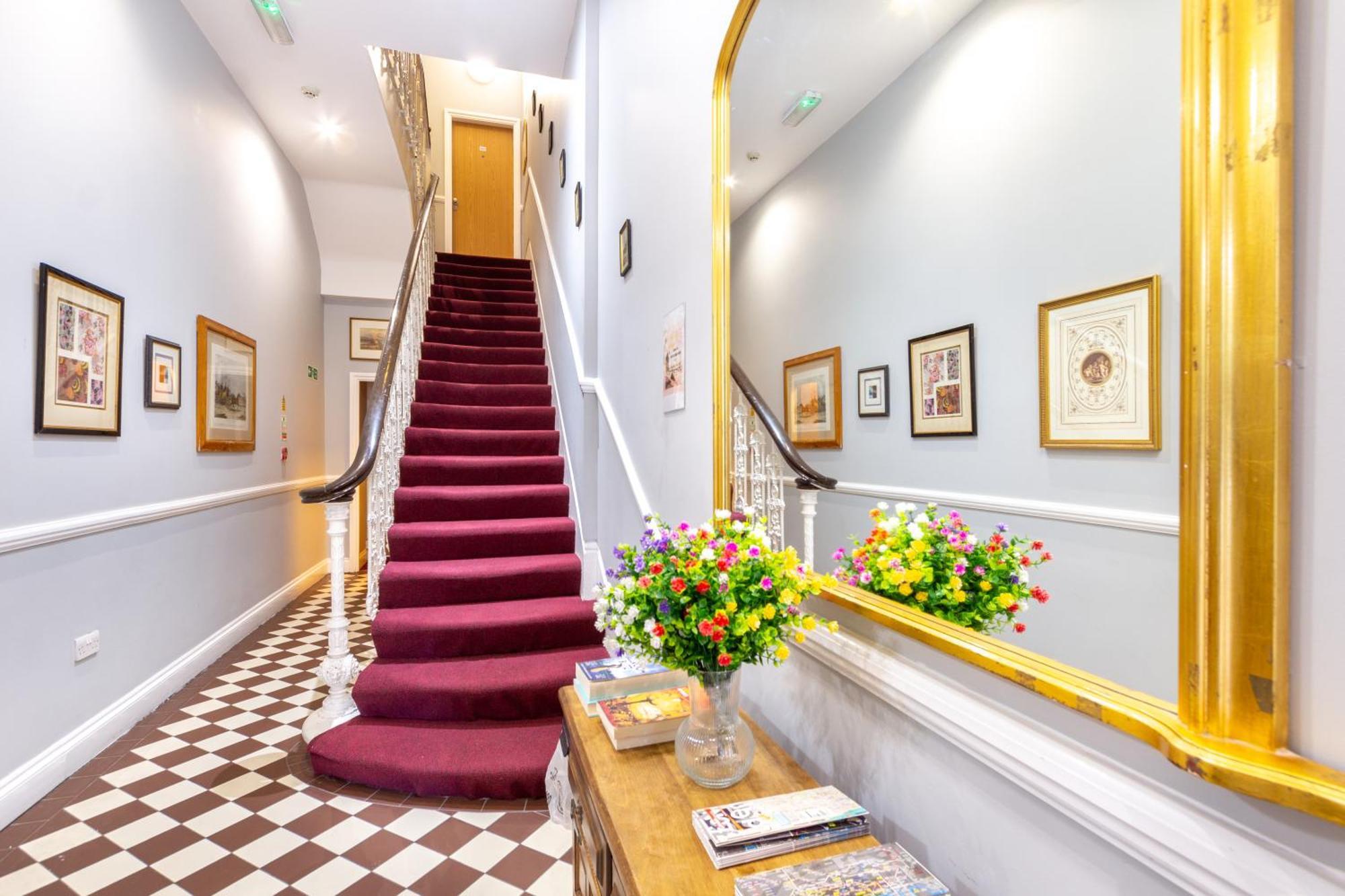 לונדון Coronation Hotel מראה חיצוני תמונה